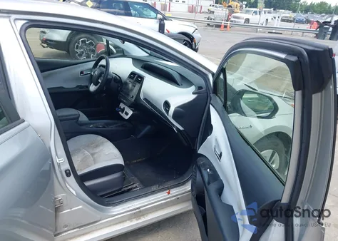 2018 Toyota Prius Two Eco из США, поврежденный, VIN JTDKARFU0J3545247